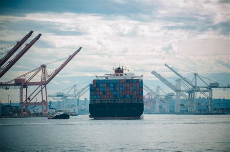 new data shows u.s. companies are definitely leaving china